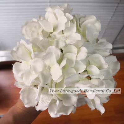 China New Style Real Touch Nature Artificial Hydrangea HT210727-1 Luckygoods Wedding Dining Handmade Decoration Preserved for sale