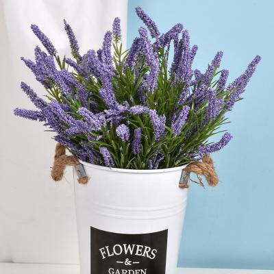 China LF825 Luckygoods Durable Artificial Lavender Flowers Wholesale High Quality Artificial Bunches Romantic Wedding Decoration for sale