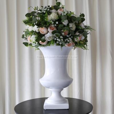 China LG20180830-11 Luckygoods Durable Hot Sale White Glass Vase For Flowers Wedding Table Centerpiece Decor Wholesale for sale