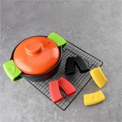 China 2 Pcs Viable Hot Skillet Handle Covers Non-slip Heat Resistant Silicone Pot Grip Sleeve Cast Iron Skillets Handle Holder for sale