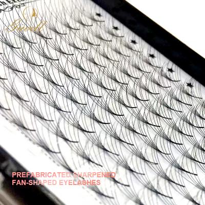 China Bulk Handmade PBT Fiber GIWELL Top Grade Korean Short Rod Premade Fan Eyelash Extension for sale