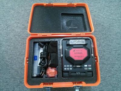 China FTTH Optical Fiber Fusion Splicer Small AV6471A  With USB and VGA ports for sale