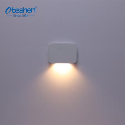 China Modern Outdoor Square IP65 PC 1W LED Wall Lamp Outdoor Stage Light for sale