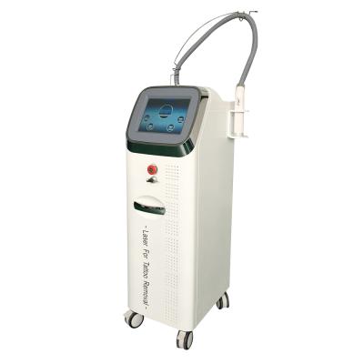 China Pico Second Laser Removal Machine Tattoo Carbon Pigment Removal Peeling Nd Yag Laser for sale