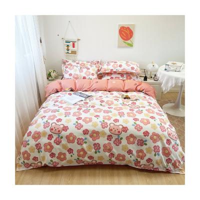 China Hot Selling Anti-static Soft Microfiber 4 Piece Scatter Print Bedding Set Floral Affordable Bedding for sale