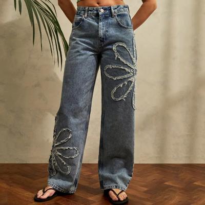 China Sustainable Vintage Denim Applique Flower Custom High Waisted Boyfriend Jeans for sale