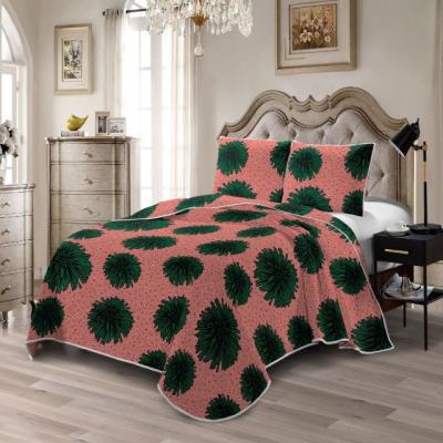 China European style luxury embroidery patchwork bedspread bedding set home comforter for sale