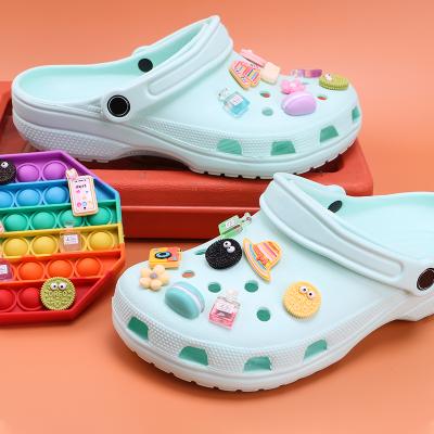 China Eco-friendly Resin Shoe Charms Travel Series Wholesale Factory Shoe Model Decorations Opens Supplier Hole Sandal Accessories for sale