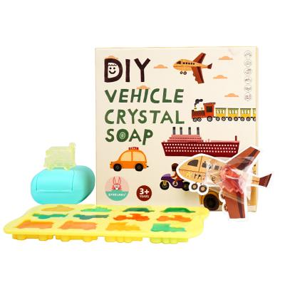 China Mini Animal Model DIY Soap Making Kit, Kids Soap Making Consumables Bundle, Handmade Soap Kit Kids Gift Funny Educational Toy Mini Animal Model for sale