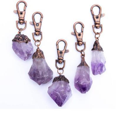 China Black Stone's Tourmaline and Rose Quartz Antique Gold Dipped Raw Gem Stone Keychain for sale