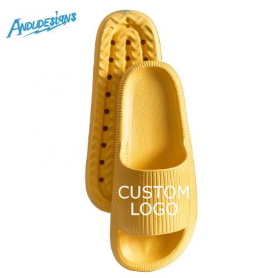 China Fashion Trend Couples Bathroom Slippers Soft Men Women Thick Eva Sole Sandals Indoor Beach Slipper Platform Shoes for sale