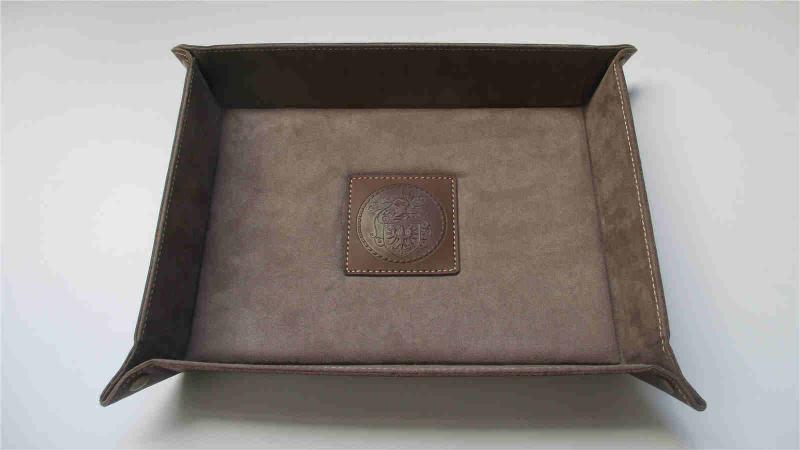 Verified China supplier - Oriental Homeland Leather Ware Product Co., Ltd.