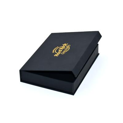 China Recyclable Magnet Folding Boxes With Ribbons Luxury Gift Boxes For Gift Boxes Packaging Clothes for sale