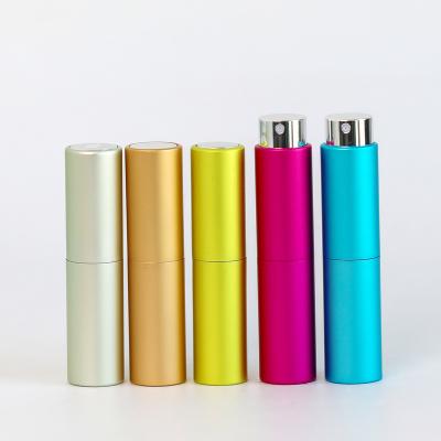 China Mini Perfume 8Ml Cosmetic Twist 10Ml Twist Refillable Atomizer for sale