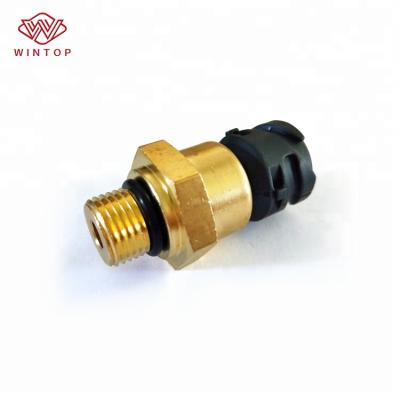 China PC Truck Spare Parts Engine Oil Pressure Sensor OE 20428459 20528336 81588336 20829689 8158821 for sale