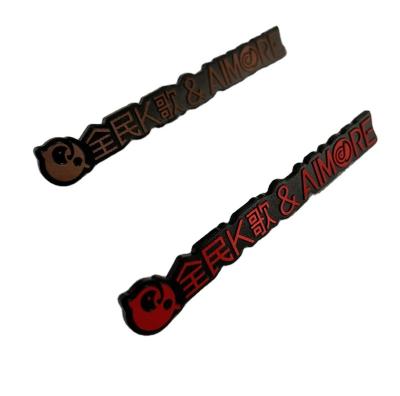 China Custom Europe Diamond Cut Logo Embossed Anodized Aluminum Nameplate Metal Logo Plate Badge for sale