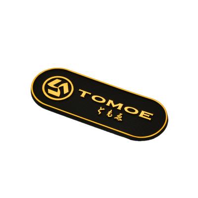 China Waterproof Custom Design Logo Embossed Nameplate Custom Metal Logo Plate For Handbags for sale