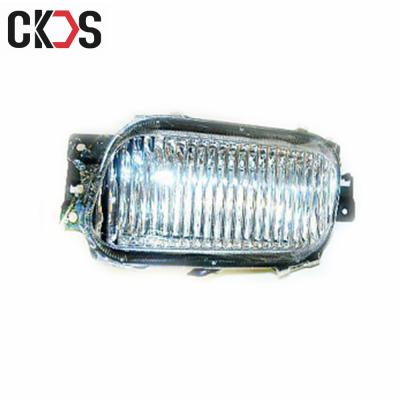 China Partes do corpo de Front Fog Lamps Mitsubishi Fuso do Canter à venda