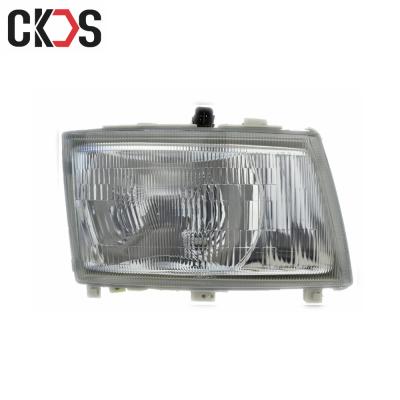 China Mitsubishi Canter Head Lamp Mitsubishi Fuso Body Parts for sale