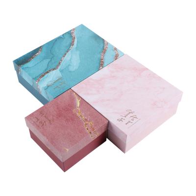 China Recycled Materials Custom Printed Recycled Kraft Paper Corrugated Packaging Cosmetic Paper Box for sale