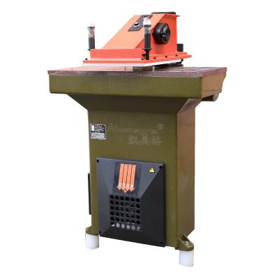 China VS922 Atom 20t Swing Arm Leather Used Cutting Machine 20t Clicking Machine Hydraulic Swing Arm Sole Cutting for sale