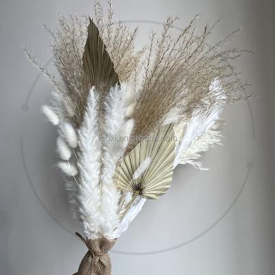 China Home Decor Amazon HOT SALE Customized Pampas Bouquet Palm Leaf Dry Flowers for sale