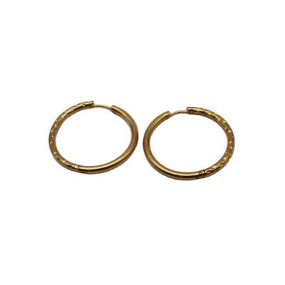 China Environmental Friendly Hollow Circle Chunky Hoop Earrings Thick C Shape 36mm Gold Plated Earrings For Women Stainless Steel Minimalist Jewelry 2021 for sale