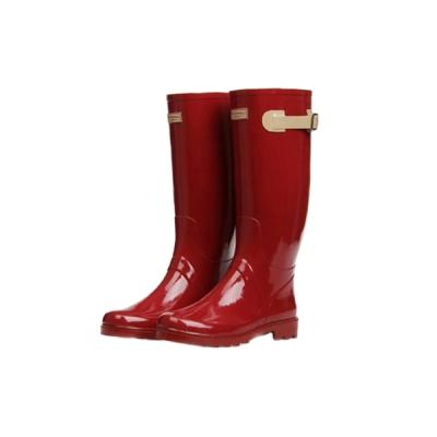 China Fashion Trend Burgundy Ladies Rain Boots Ladies Rain Boots With Belt for sale