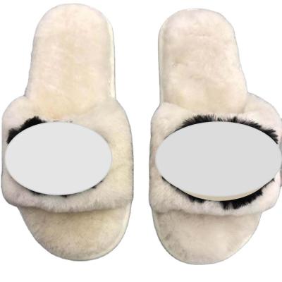 China Light Factory Direct Wholesale Indoor Fur Slippers Wool Felt Slippers Women's Designer Real Wool Fur Slippers for sale