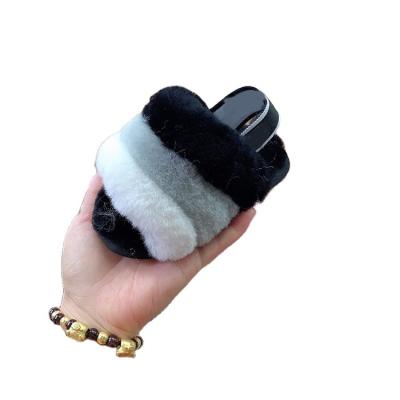 China Flat Super Cute Comfortable Rubber Sole Lamb Fur Wool Slips Kids Slippers Sheepskin for sale