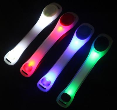 China Fashion Safety Cycling Belt Green Reflective Night LED Belt Safety Armband for sale