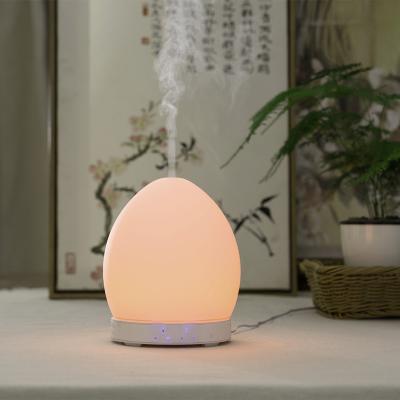 China Car Decoration Exquisite Crystal Egg Shape 7 Colors Changing Ultrasonic Air Light Humidifier Egg Diffuser Aroma Desktop Oil Diffuser for sale