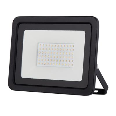 China The New Popular Design IP65 Warehouse Die Casting Aluminum Waterproof Led Spotlight With PIR Sensor for sale