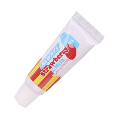 China High Quality Home Hotel Spa Kids Strawberry Fruit Displacement 5g Toothpaste For Clean Mouth for sale