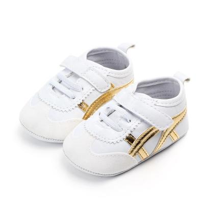 China Mosengkw Toddler Lightweight Casual Breathable White Baby Shoes Unisex Outside Soft Bottom Newborn Sports Shoes Wholesale for sale