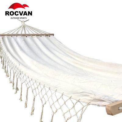 China Good Toughness Cotton Portable Canvas Rope Handwoven Tassel Rope Hammock for sale