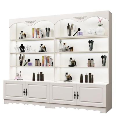 China Classic Retail Cosmetics Display Rack Beauty Products Shop Nordic Shelf Beauty Salon Hair Display Showcase for sale