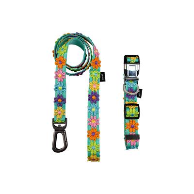 China New Custom Viable Cute Adjustable Polyester Pet Leash Braided Three-Dimensional Flower Dog Collar Leash for sale