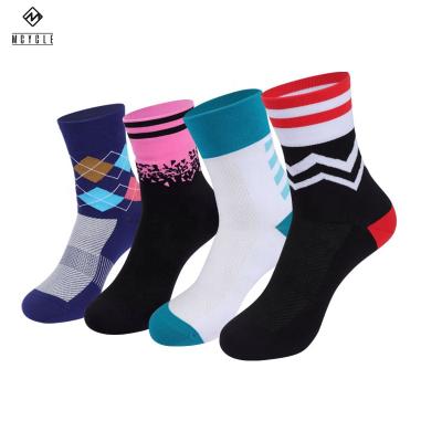 China Antibacterial professional outdoor bicycle socks OEM custom coolmax cycling socks for sale