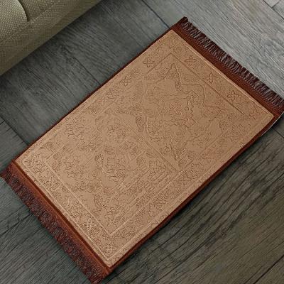 China High Grade Washable Flannel Compound Prayer Rug Wholesale Washable Embossed Blanket Muslim Islam Rug Roll for sale