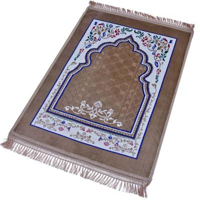 China Non-slip Super Soft Muslim Rug Thick Blanket Portable Printed Cheap Durable Raschel Prayer Mat for sale