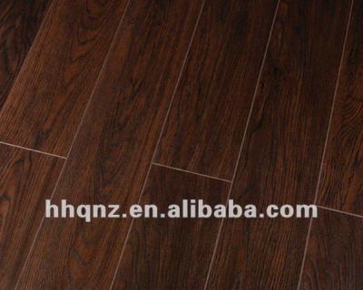 China Indoor Real Wood Grain Dark Brown Oak HDF Laminate Flooring for sale