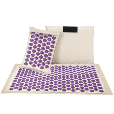 China Eco-Friendly Body Health Care Massage Coconut Filled Lotus Acupressure Foot Body Massage Mat And Pillow Set for sale