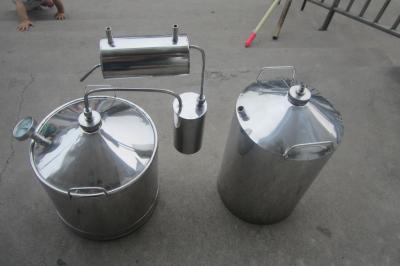 China 304 Stainless Steel Cow Milking Machine Dia305mm 12L Milk Can Distiller for sale