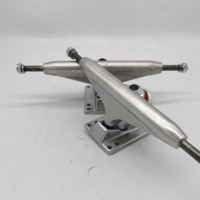 China Adult 6.25inch Skateboard Trucks Surf Skate Truck Good Quality for sale