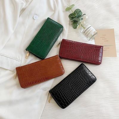 China Wholesale Latest Fashion PU Crocodile Pattern Leather Long Wallet Women Waterproof Grab Handbag Lady Wallet for sale