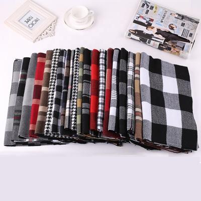 China RT00898 2020 2020 Wholesale Cashmere Cheap Cashmere Women Winter Fashion Buffalo Plaid Men Scarf Long for sale