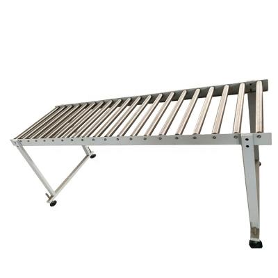 China Heat Resistant Roller Conveyor Automated Connecting With Machinery for sale