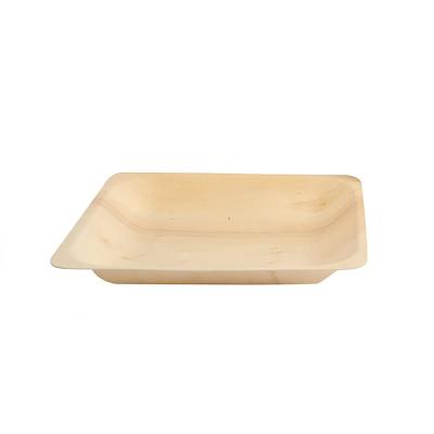 China Disposable Waterproof Wooden Breakfast Food Dish Natural Recycled Wooden Dish Restaurants Disposable Dish Platter for sale