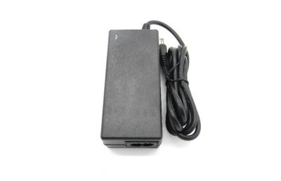 China 6A Notebook Universal Power Adapter With 1.2 Meter Dc Cables for sale